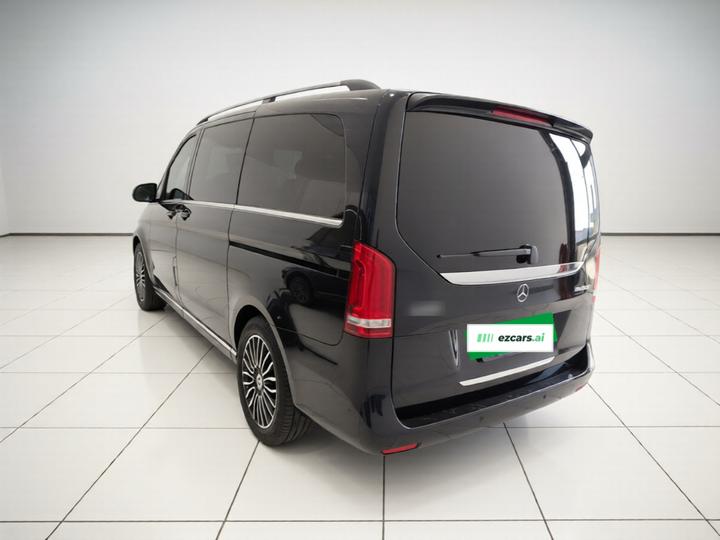 V-Class 2018 V 260 Premium China VI photo 4