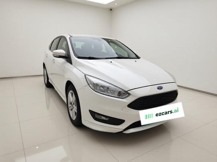 Focus 2017 Hatchback 1.6L AT Comfort photo 3