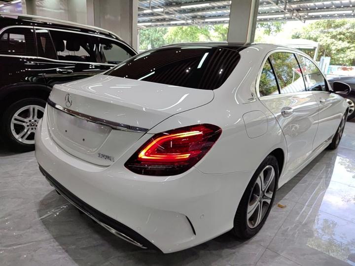 C-Class 2019 Facelift C 260 L Sport photo 6