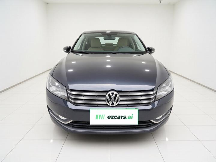 Passat 2011 1.8TSI AT photo 2