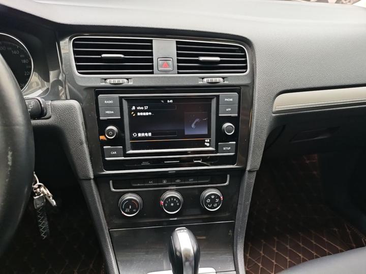Golf 2018 230TSI AT Comfort photo 8