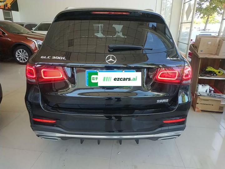 GLC 2022 Facelift GLC 300 L 4MATIC Dynamic photo 3