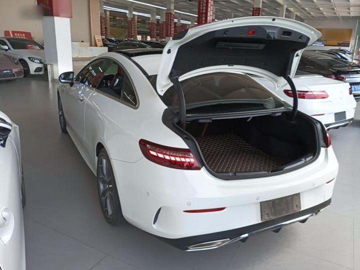 E-Class Imported 2021 E 260 4MATIC Coupe photo 4