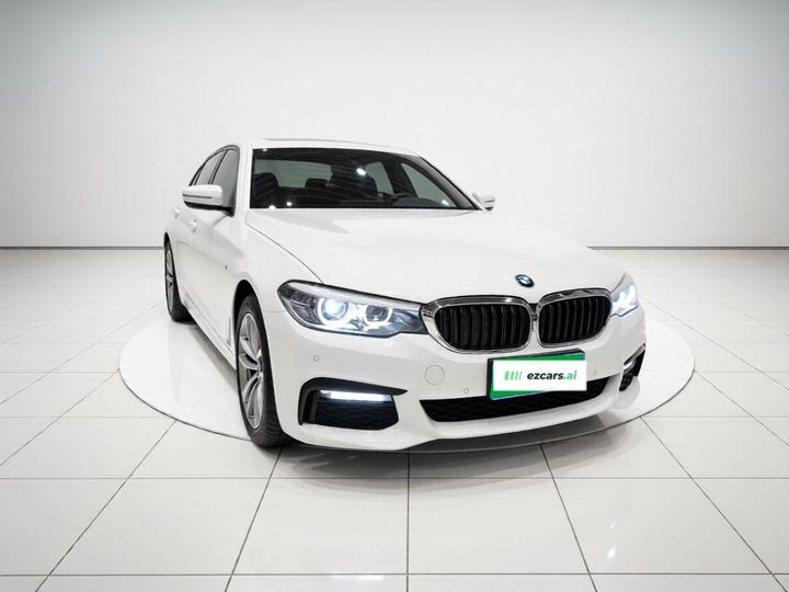 5 Series Imported 2018 525i M Sport Package photo 3