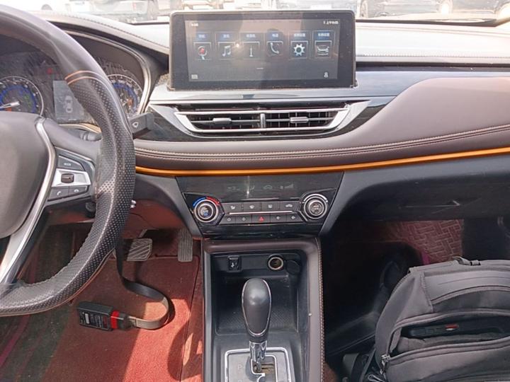 Eado DT 2021 1.6L AT Luxury photo 8