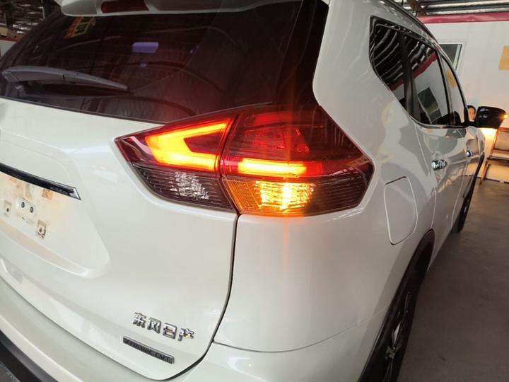 X-Trail 2019 2.5L CVT Connected Luxury 4WD photo 7