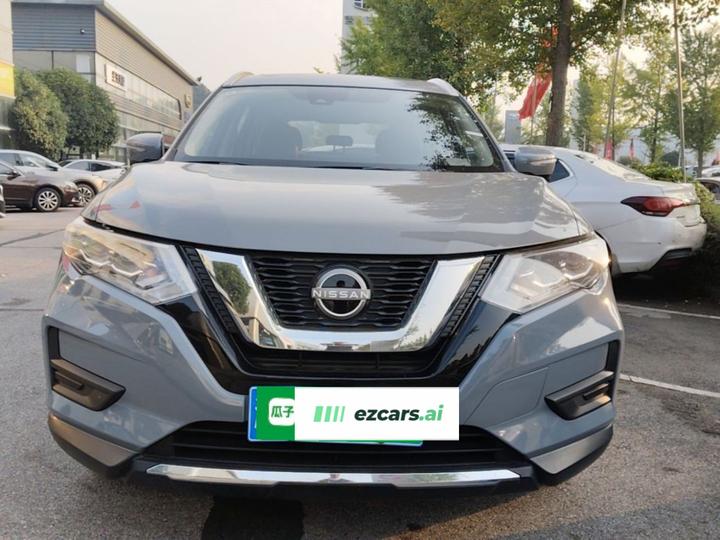 X-Trail 2025 2.0L RWD Leading photo 2