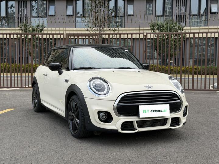 2021 1.5T COOPER photo 3