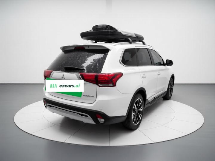 Outlander 2019 2.4L AWD Enjoy 5-Seater China VI photo 4