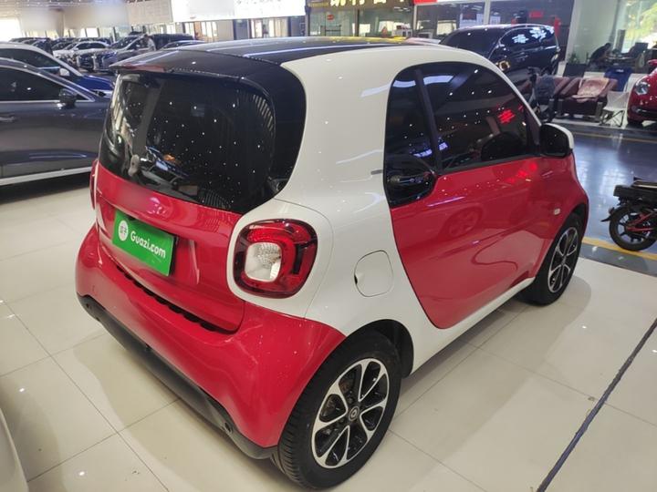 fortwo 2015 1.0L 52 Coupe photo 4