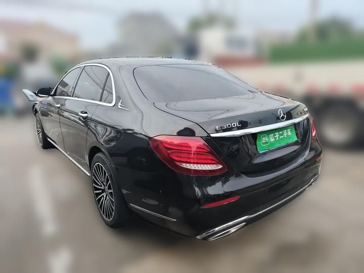 E-Class 2019 E 260 L 4MATIC photo 4