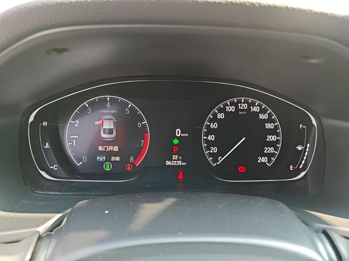 2022 260TURBO photo 7
