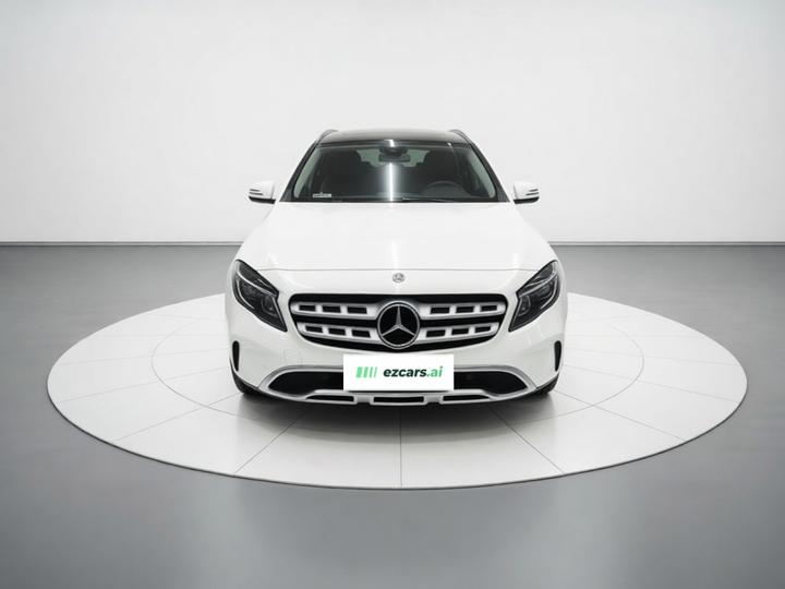 GLA 2018 GLA 200 Dynamic photo 2