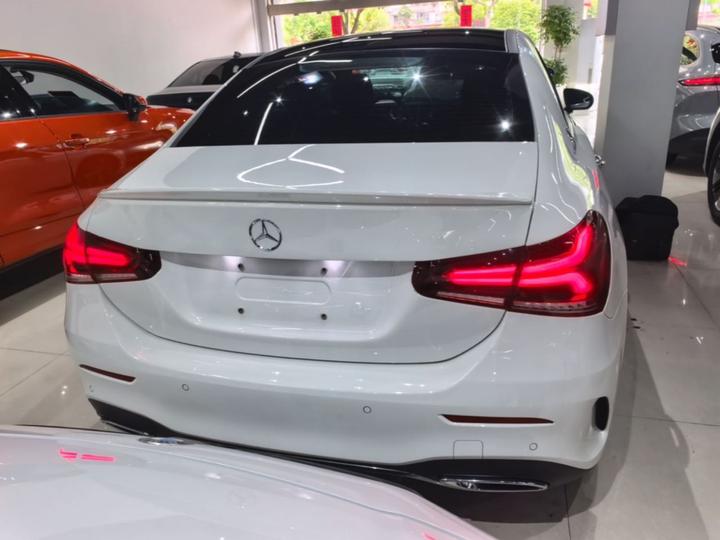 A-Class 2022 Facelift A 200 L Sport Fashion photo 3