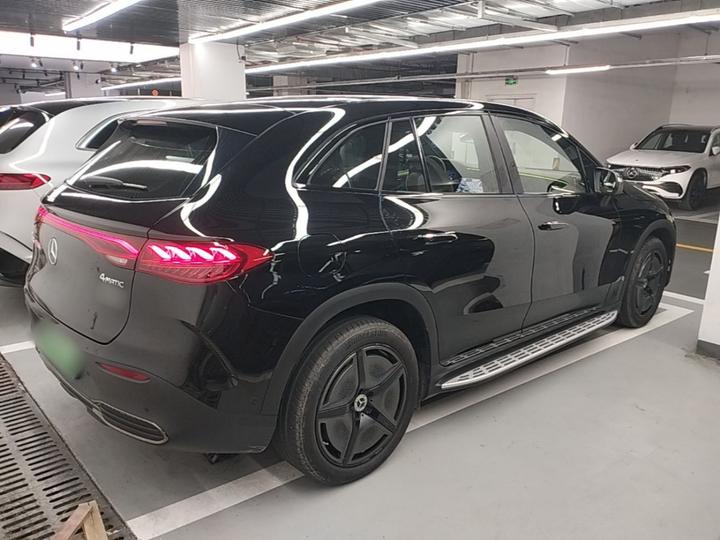 EQE SUV 2024 500 4MATIC Flagship photo 6