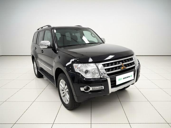 Pajero Parallel Import V97 3.8L 5-Door GLS photo 3
