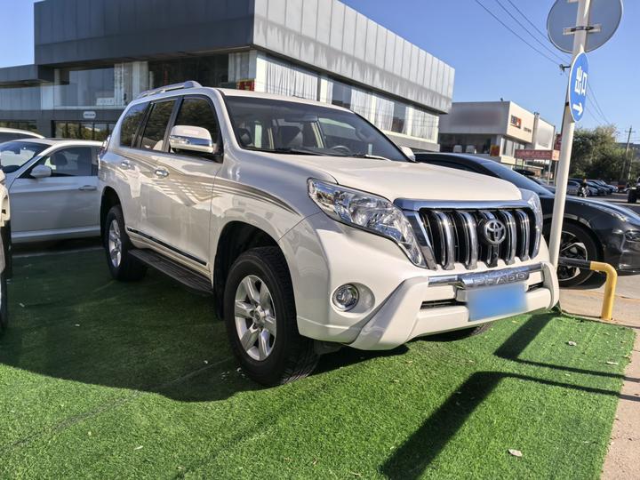 Prado Parallel Import photo 2