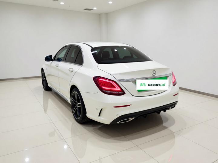 C-Class 2020 Facelift C 260 Sport photo 4