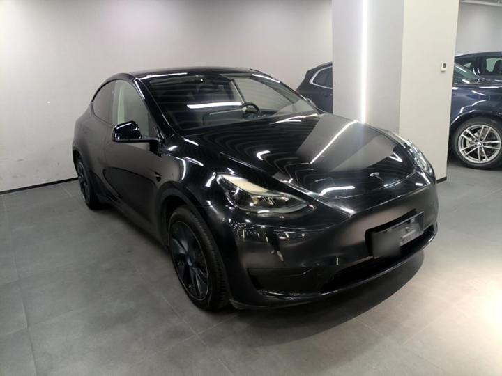Model Y 2024 RWD photo 3
