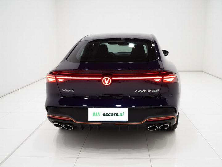 UNI-V 2026 1.5T Hybrid photo 5