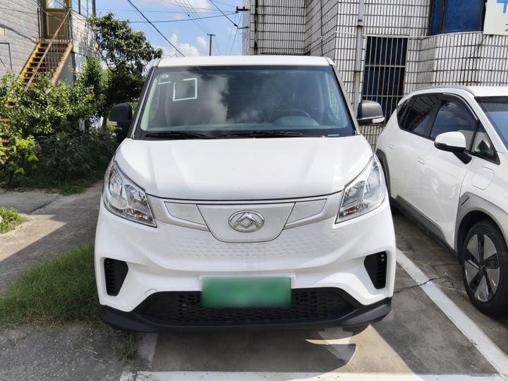 MAXUS EV30 2023 EV Smart Long Wheelbase photo 2