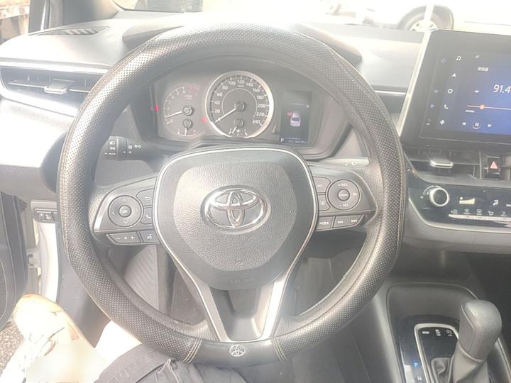 Levin 2021 185T CVT Luxury photo 6