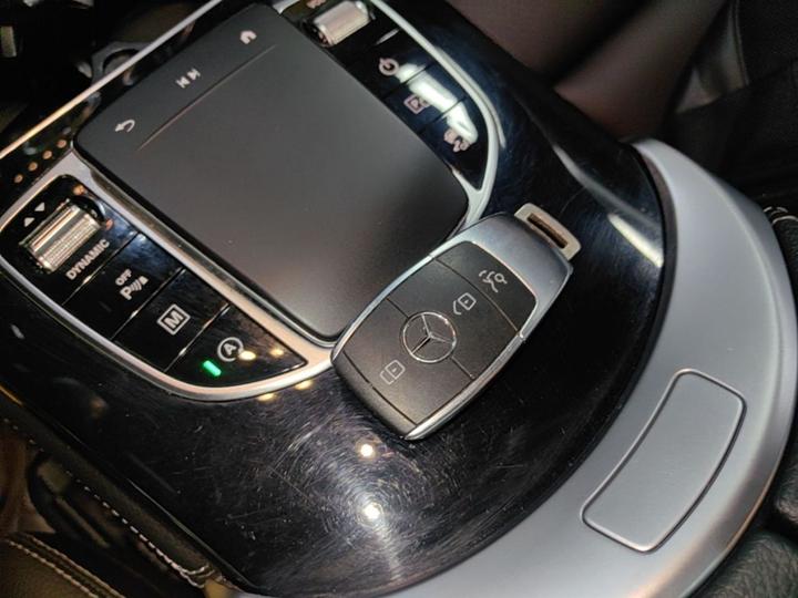 GLC 2021 GLC 260 L 4MATIC Dynamic photo 8