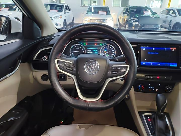 2018 15T DCT Elite photo 6