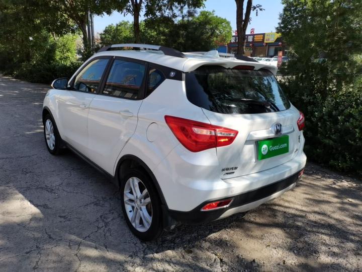 CS35 2017 1.6L MT Luxury photo 4