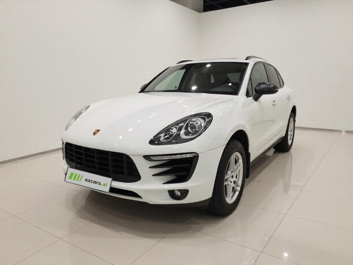 2016 Macan 2.0T