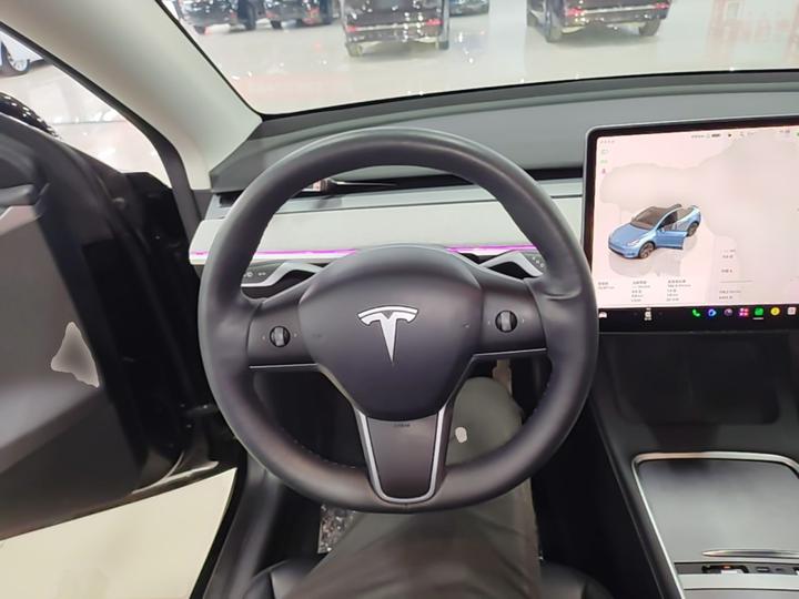 Model Y 2023 Long Range AWD photo 6