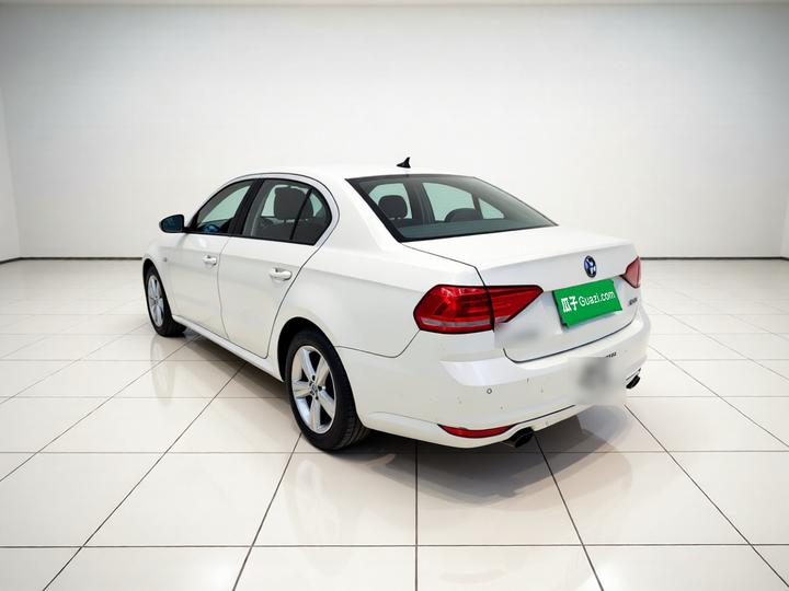 Lavida 2017 1.6L AT photo 4