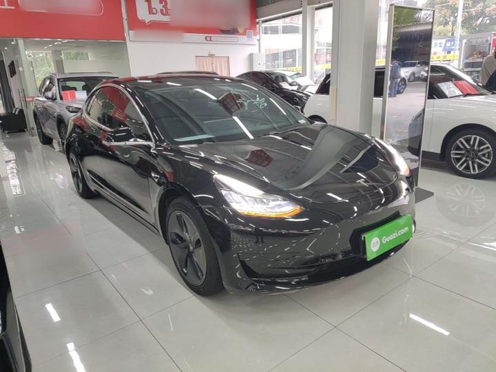 Model 3 2020 Standard Range RWD Upgraded photo 3