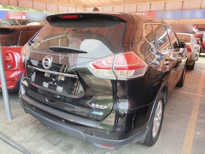 X-Trail 2015 2.0L CVT Comfort MAX 2WD photo 4