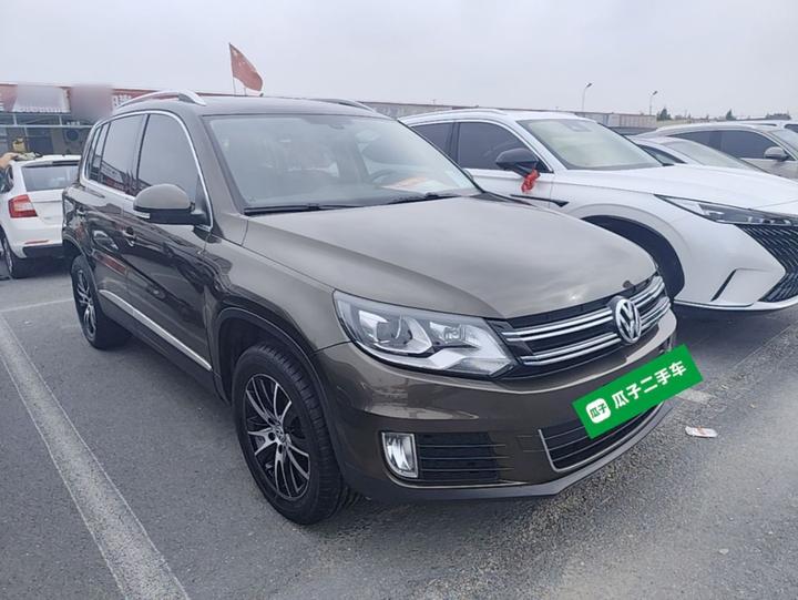 Tiguan 2015 1.8TSI AT RWD Luxury photo 3