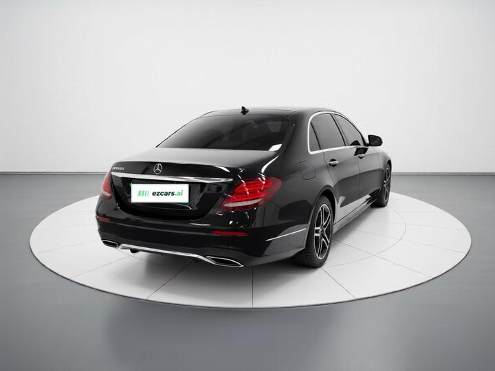E-Class 2020 E 260 L Sport photo 6