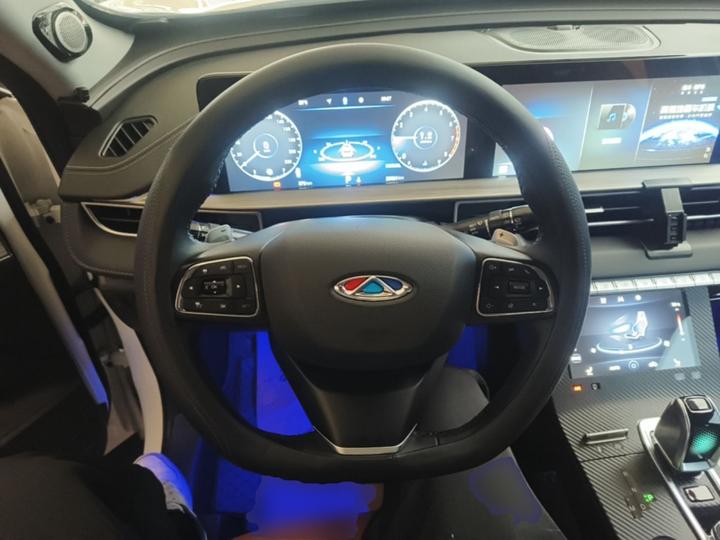 Tiggo 8 PLUS 2022 290TGDI DCT + photo 6