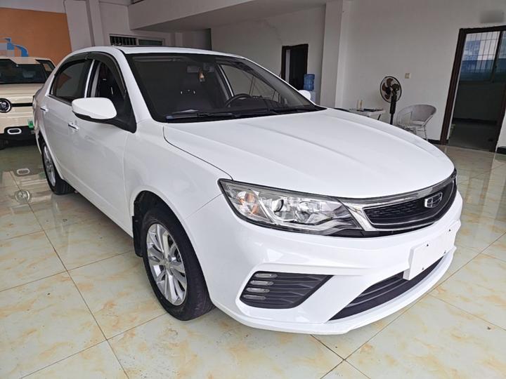 Vision 2020 Facelift 1.5L MT photo 3