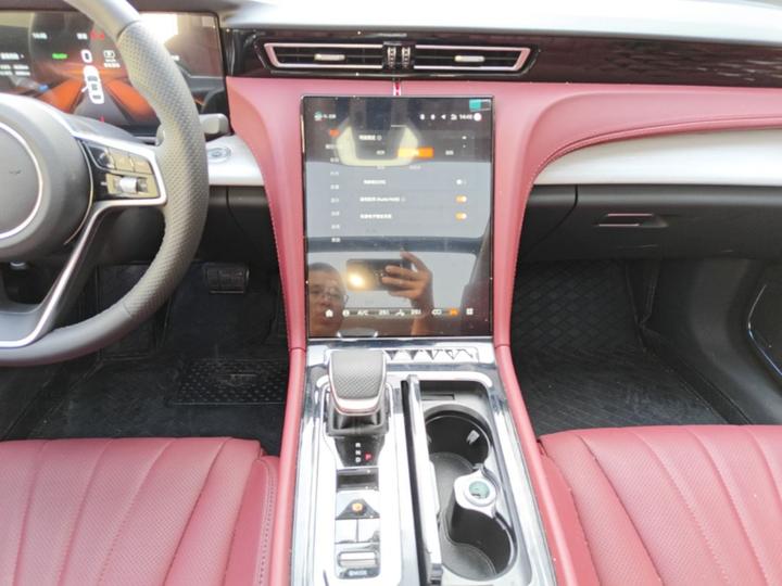 H5 PHEV 2025 130 photo 8