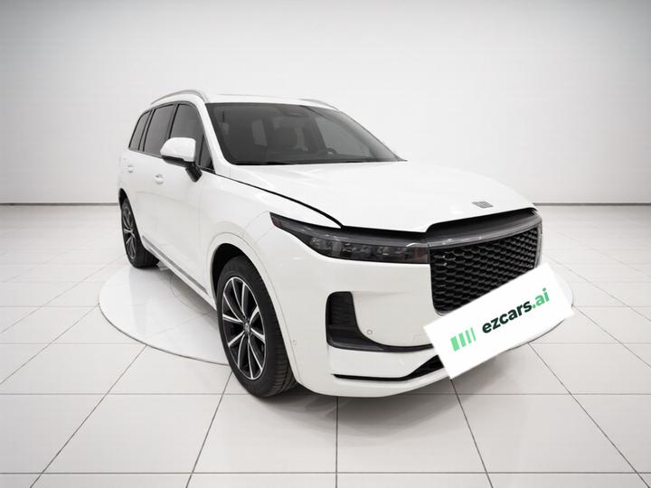 Li Auto ONE 2021 EREV 6-Seater photo 3