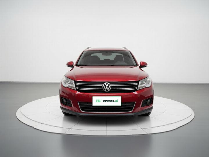 Tiguan 2010 1.8TSI AT AWD photo 2