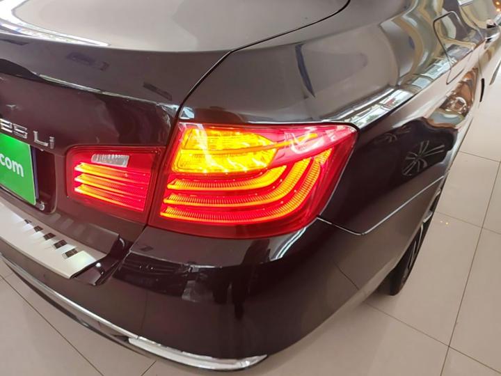5 Series 2014 525Li Luxury Design Package photo 7