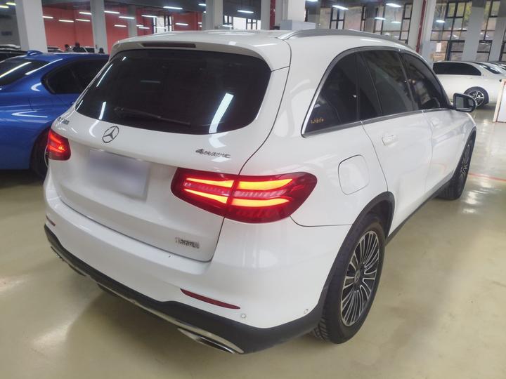 GLC 2018 Facelift GLC 260 4MATIC Dynamic photo 4