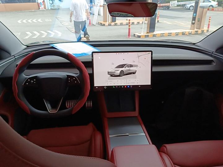 Model 3 2025 Long Range AWD photo 5