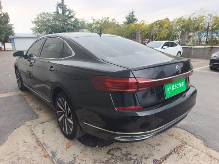 Passat 2022 330TSI Luxury photo 4