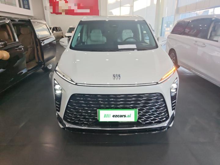 GL8 EV 2024 Smart 7-Seater photo 2