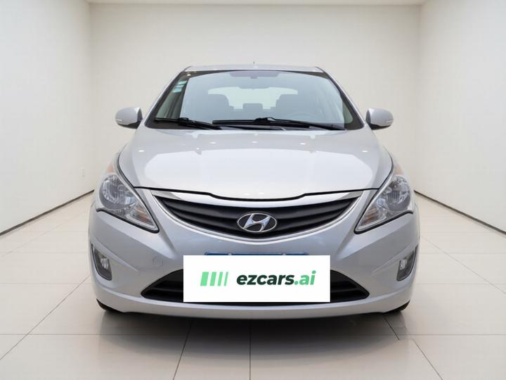Verna 2010 Sedan 1.4L AT Fashion GT photo 2