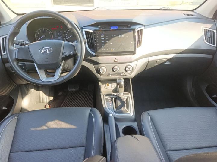 ix25 2015 1.6L AT RWD Smart GLS photo 5