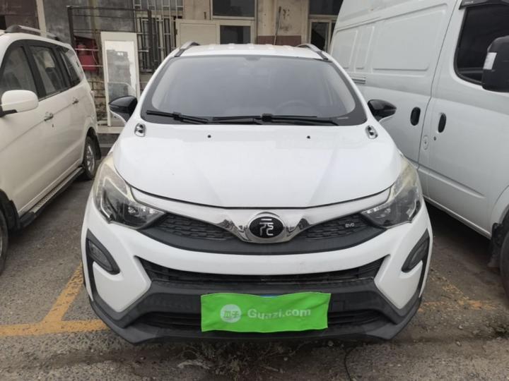 Yuan 2017 1.5L MT photo 2