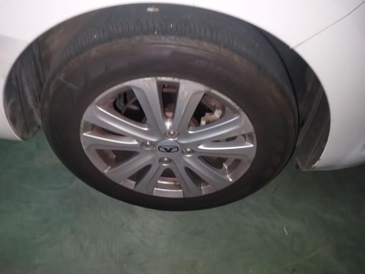 C3 2015 1.5L MT photo 8